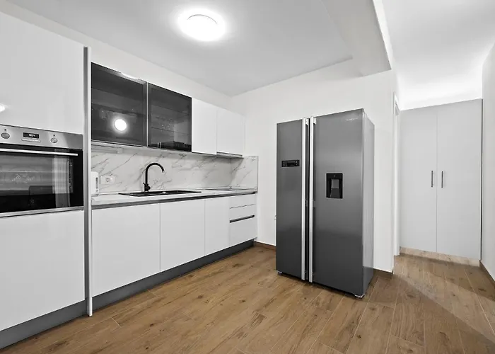 Apartman Amazing In Zaboric-brodarica With Wifi Zaboric