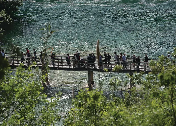 Amazing In Zaboric-brodarica With Wifi Apartment