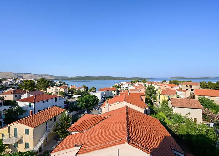 Apartment Amazing In Zaboric-brodarica With Wifi Zaboric